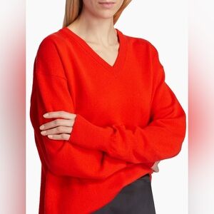 SAKs 💯% Cashmere Red V-Neck Sweater |Size Medium made in Scotland